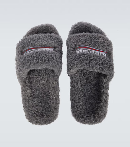 Balncii Furry SlideSandal